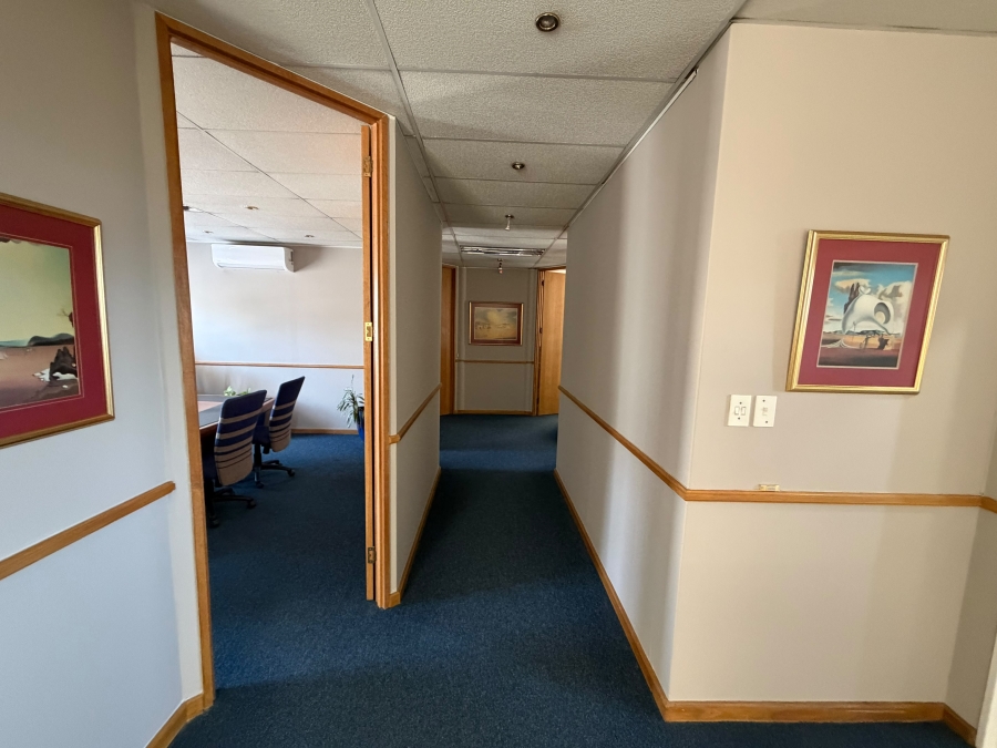 To Let Commercial Property for Rent in Rosenpark Western Cape